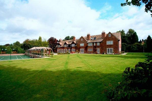 dang anh ban nha, ngoi sao bong da noi tieng vo tinh lo bi mat "dong troi" trong phong ngu - 10