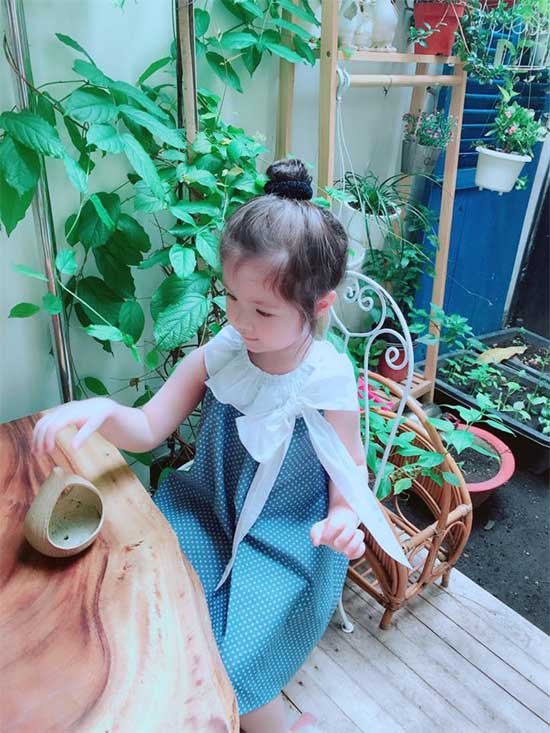 Con trai Elly Trần dỗ chị Mộc Trà nín khóc khiến ai cũng phải xuýt xoa - 3