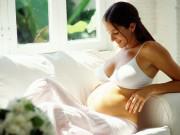 Bà bầu - Mang bầu mùa hè mẹ chịu nóng nực nhưng con được hưởng lợi ích "chân dài miên man"