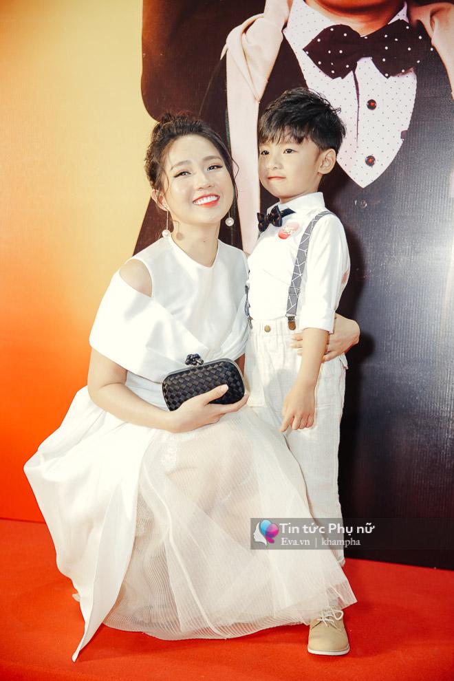 amp;#34;Bỏ rơiamp;#34; bà xã Hari Won, Trấn Thành một mình tới chúc mừng người bạn tri kỷ Trịnh Thăng Bình - 12