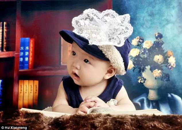 Đám cưới bất thường: Cha mẹ rơi nước mắt xót xa, cô dâu - chú rể thì ngơ ngác - 4