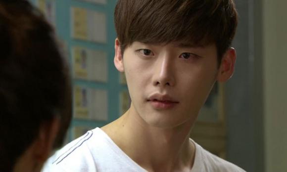 Đêm tân hôn với vợ mới, chết lặng khi nhận được điện thoại từ vợ cũ - 1