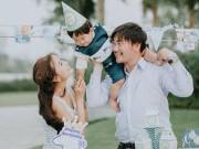 Làng sao - Con trai Khánh Hiền "Tôi thấy hoa vàng trên cỏ xanh" cười hết nấc trong tiệc thôi nôi ngoài trời