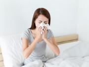 Sức khỏe - Ai cũng nghĩ hắt hơi là phải dùng tay che miệng, hóa ra lại là sai lầm "chết người"