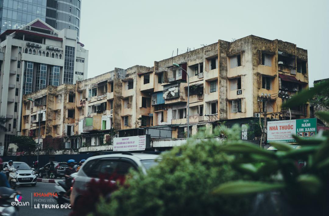 goc sang am cung trong nhung gia dinh "bam tru" lai khu tap the hoang tan giua long ha noi - 1