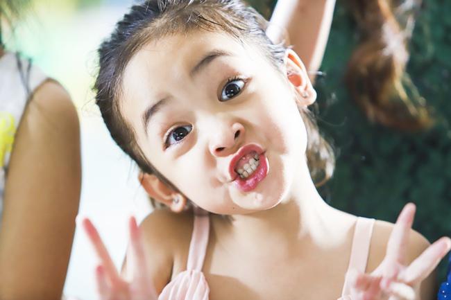 Chu Diệp Anh, Coca Gia Bảo: Cặp thiên sứ dễ thương nhất amp;#34;hệ mặt trờiamp;#34;, bảo sao ai cũng thích - 14