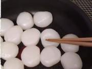 Bếp Eva - Kinh hãi món ăn như đang “gào thét” trước khi bị nướng chín