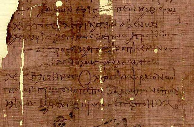 Thật không thể tin phụ nữ thời xưa phải đối phó với kinh nguyệt theo những cách amp;#34;oái oămamp;#34; này - 2