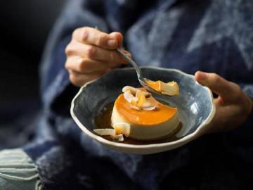 Bánh caramel custard thơm - ngon - tròn - ngậy cho những ngày đầu hè oi nóng