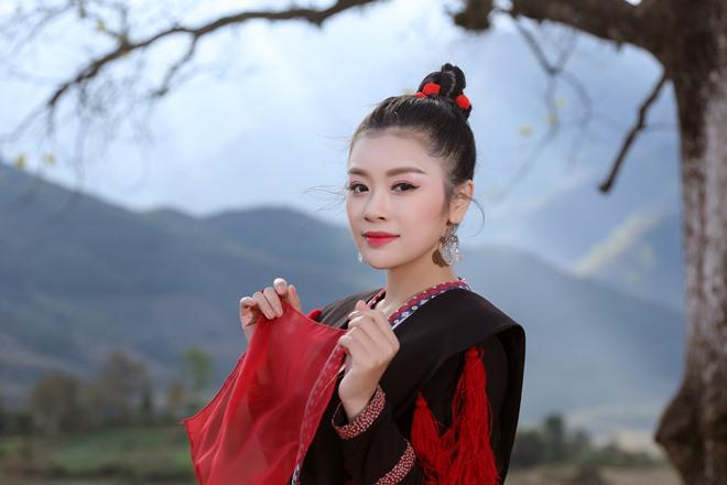 Sao Mai Thu Hằng ra mắt MV đẹp hoàn hảo về vùng Tây Bắc “Nhà em ở lưng đồi” - 6