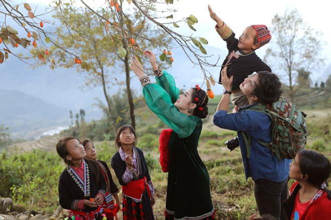 Sao Mai Thu Hằng ra mắt MV đẹp hoàn hảo về vùng Tây Bắc “Nhà em ở lưng đồi” - 9