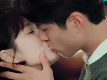 Hôn nhau nóng bỏng ở khách sạn, khán giả sốt ruột chờ cảnh giường chiếu của Song Hye Kyo