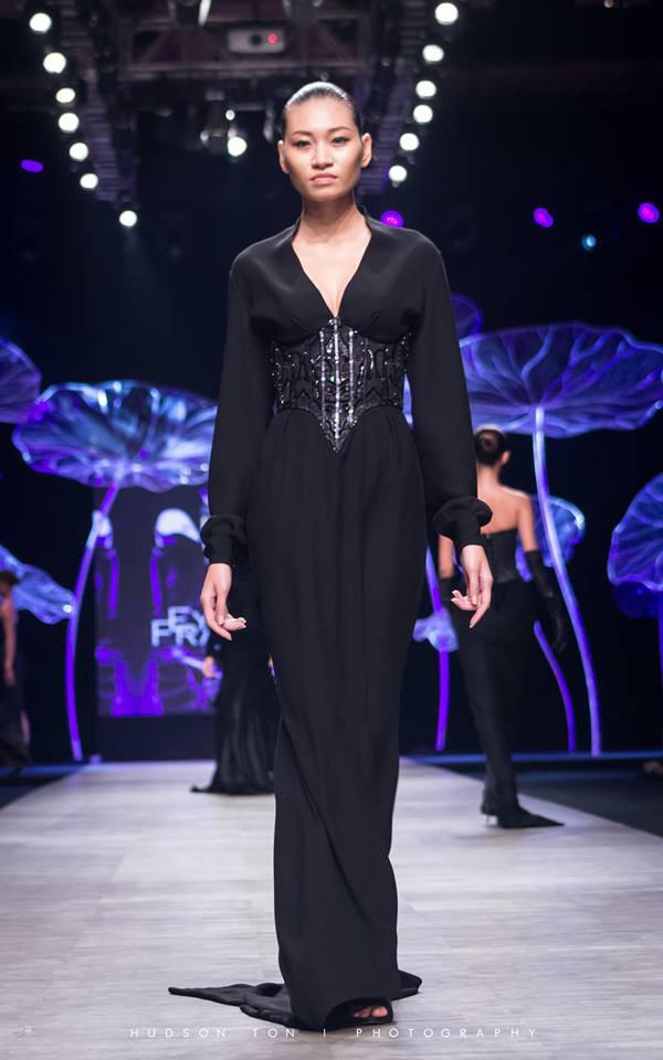 Xót thương hoàn cảnh của người mẫu 9X Việt mắc bệnh ung thư buồng trứng giai đoạn cuối - 2