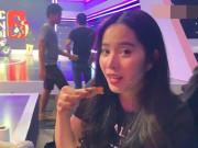 Giải trí - Mặc kệ bị nghi mang thai vì tăng cân quá đà, Nam Em lộ khoảnh khắc ăn khuya bất chấp