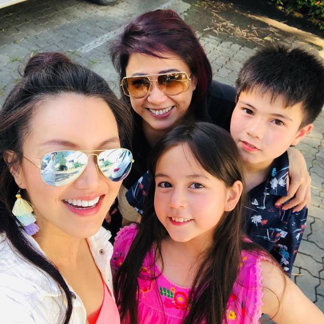 Cô bé gương mặt hoàn hảo nhất Thái Lan khoe ảnh đến Việt Nam, ngỡ ngàng với vẻ ngoài đời - 5