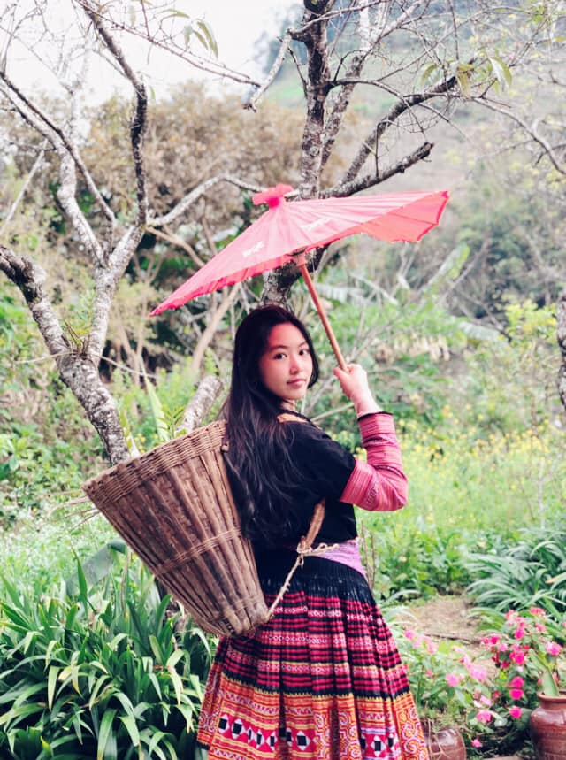 Không chỉ 1, MC Quyền Linh có đến 2 cô con gái xinh như Hoa hậu, sắp cao hơn bố! - 12