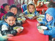 Làm mẹ - Cô giáo mầm non tiết lộ lý do cho trẻ ăn trưa lúc 11 giờ là chuẩn nhất