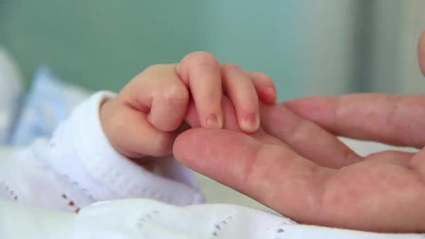 14 năm mong mỏi tìm con, vợ 8x Thái Bình rơi nước mắt vì thái độ của người chồng - 1