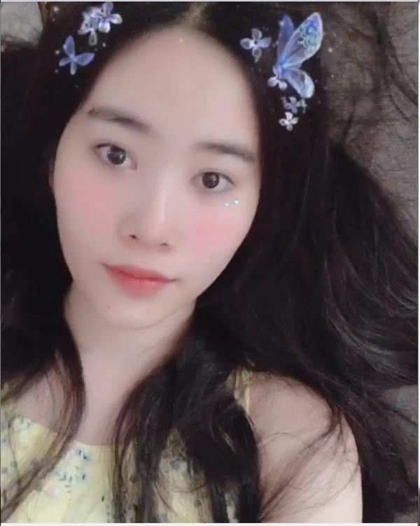 Tự quay clip, tự khen mình amp;#34;đẹp dữamp;#34;, lần này Nam Em thật sự không còn lố nữa rồi - 5