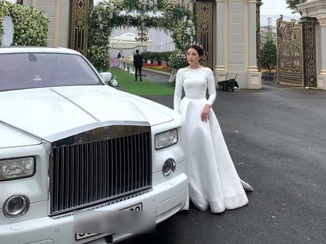 Danh tính bất ngờ của cô dâu được bố tặng 200 cây vàng trong đám cưới hot nhất Nam Định