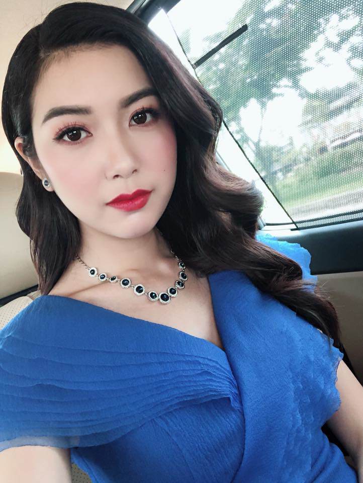 Giữ makeup từ Đài Loan đến... Việt Nam để chạy show: Có ai như Thúy Vân không? - 7