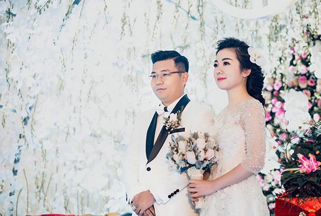 co dau nam dinh duoc bo tang 200 cay vang: chi gai tung duoc don dau bang may bay - 4