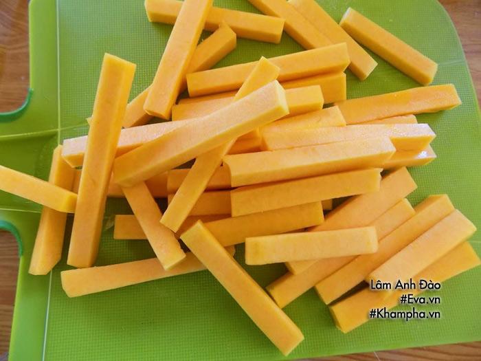 Mứt bí đỏ đơn giản dễ làm giúp cả nhà đón Tết - 2