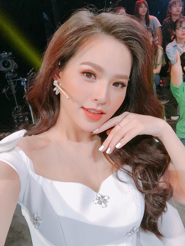 Chuyên trị cảnh nóng phim Việt, amp;#34;bạn gái tin đồnamp;#34; của Anh Đức có vòng 1 cực sexy - 7