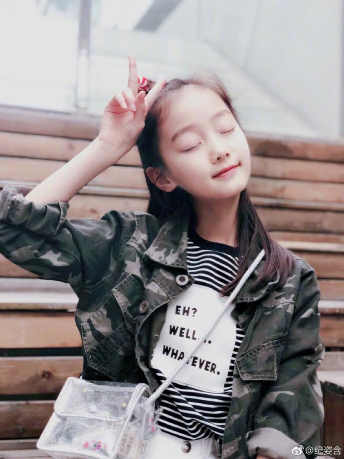 Con gái Triệu Vy lớn khác lạ ở tuổi lên 8 và sự thật được amp;#34;phơi bàyamp;#34; - 9