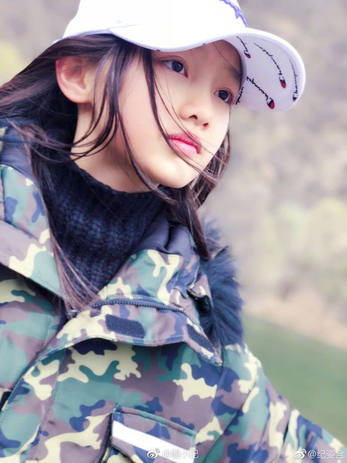 Con gái Triệu Vy lớn khác lạ ở tuổi lên 8 và sự thật được amp;#34;phơi bàyamp;#34; - 2