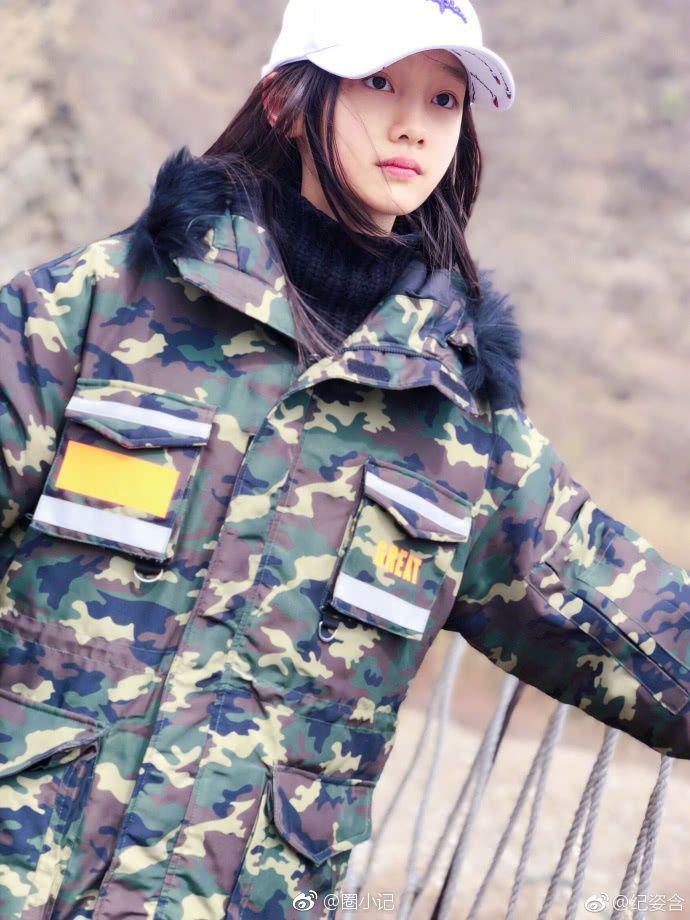 Con gái Triệu Vy lớn khác lạ ở tuổi lên 8 và sự thật được amp;#34;phơi bàyamp;#34; - 4