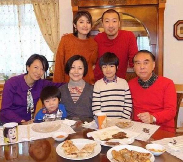 Tìm ra 5 nàng tiểu thư đẳng cấp amp;#34;con nhà người taamp;#34;, chỉ nhìn thôi cũng ghen tị! - 4