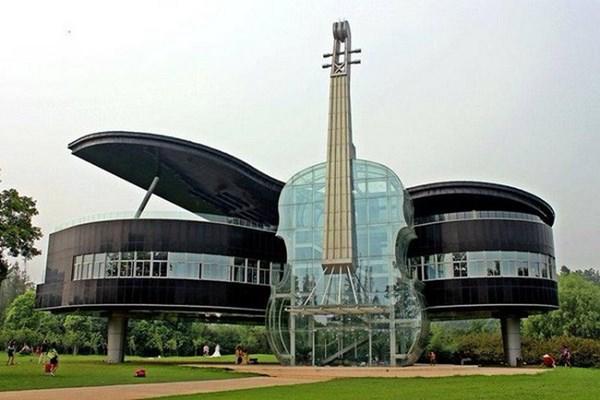 nhung tòa nhà di nhat the gioi, dén ảnh thú 6 bạn phải thót len ngõ ngàng - 5