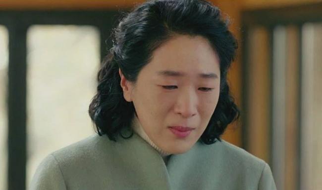 Để mẹ tình trẻ đến tổn thương Song Hye Kyo, khán giả đòi amp;#34;ôm thuốc nổamp;#34; gặp biên kịch - 1