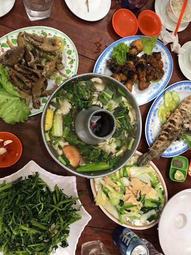 Đi Campuchia có gì vui: Bạn có dám amp;#34;chénamp;#34; thử những món kinh dị này? - 13