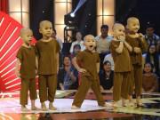 Giải trí - Sao Việt 24h: Rớt nước mắt trước số phận 5 chú tiểu giành 200 triệu ở Thách thức danh hài