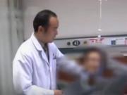 Sức khỏe - Bệnh nhân hốt hoảng khi nằm trên ghế cũng bị liệt nhưng BS mắng đây mới là lý do