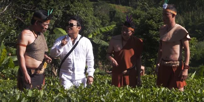 Nghe chuyện nhạy cảm, Chiến Thắng không kiềm chế nổi mình liền chạy về bế amp;#34;vợamp;#34; lên giường amp;#34;hạ hỏaamp;#34; - 2