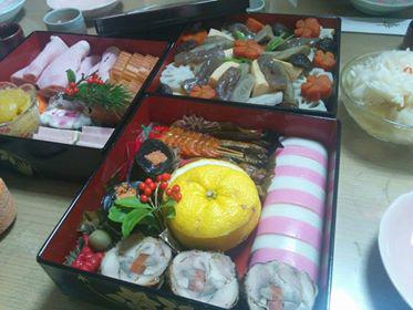 Gia đình Việt đón Tết tây ở Nhật: Việc mất sức bà nội trợ nhất là hò hét con cái - 2