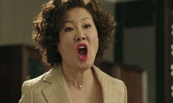 Xin phép về nhà ngoại ăn tết, mẹ chồng nói một câu khiến tôi tái mặt  - 2