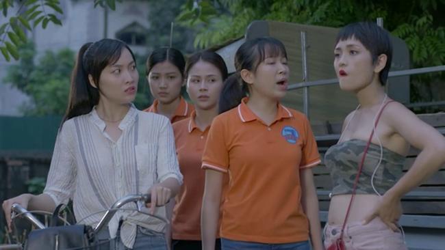 Sao Việt 24h: Chàng trai từng nấu ăn cho Hoa hậu Hương Giang là ai? - 2