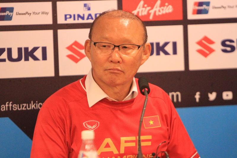 Ông là vị thuyền trưởng đã lèo lái còn thuyền bóng đã VN gặt hái được hết thành công này đến thành công khác. Trở thành á quân VCK U23 Châu Á, vào bán kết ASIA 2018, vô địch AFF CUP2018. Hiện tại, ông lại đưa VN vào tứ kết Asian cup 2019.


