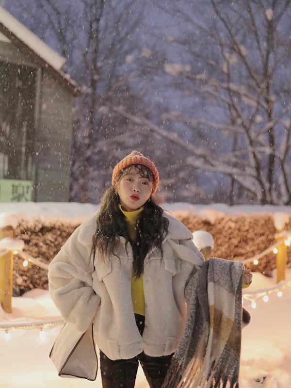 Mạnh dạn sắm áo khoác lông nhưng không dám mặc vì sợ xấu, ai bảo bạn chưa biết điều này - 9