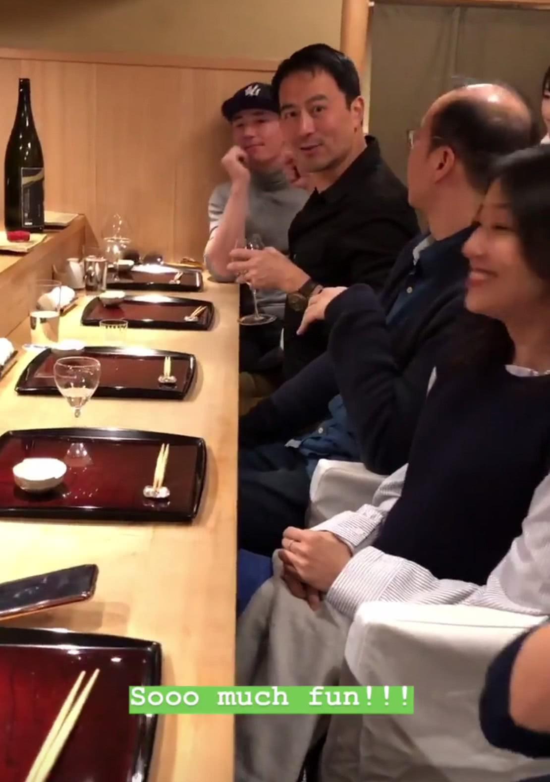 Dắt Hoắc Kiến Hoa đi gặp bạn bè nhưng gây chú ý nhất là hội chị em Lâm Tâm Như - 5