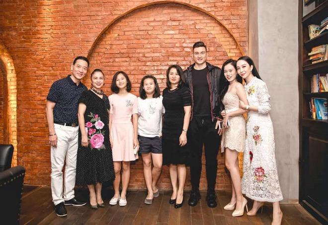 Việt Nam thắng Jordan, người chị amp;#39;đặc biệtamp;#39; bất ngờ khoe ảnh Đặng Văn Lâm khiến fan nữ amp;#39;lịm timamp;#39; - 6