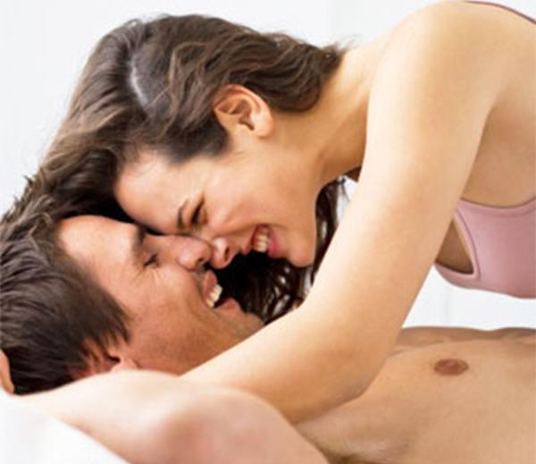 10 lý do chính đáng các cặp vợ chồng nên làm amp;#34;chuyện ấyamp;#34;... mọi lúc - 2