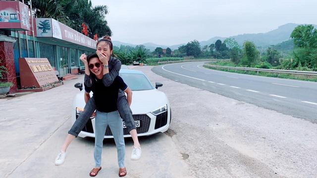 Có ai như Cường Đôla, sở hữu tài sản kếch xù nhưng chỉ diện giày dép đơn giản thế này - 4