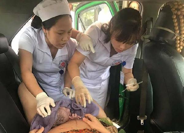 Dân mạng hoan hô anh lái taxi đỡ đẻ amp;#34;quá siêuamp;#34;, đến khi biết sự thật mới amp;#34;ngã ngửaamp;#34; - 4