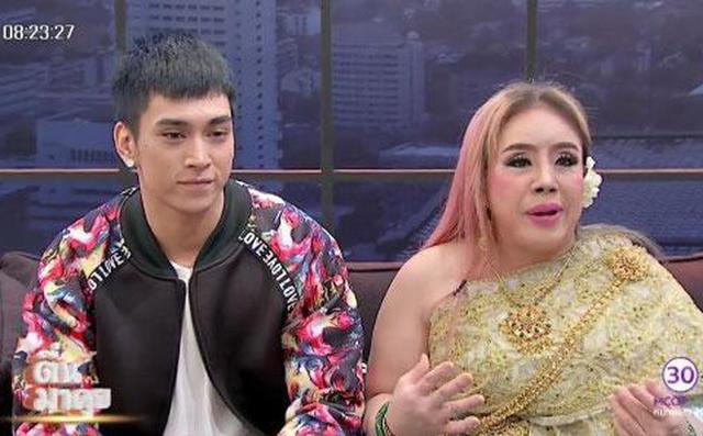 Lộ clip giường chiếu nóng bỏng, nữ đại gia tuyển chồng ‘yêu’ 28 lần/ngày phản ứng bất ngờ - 6