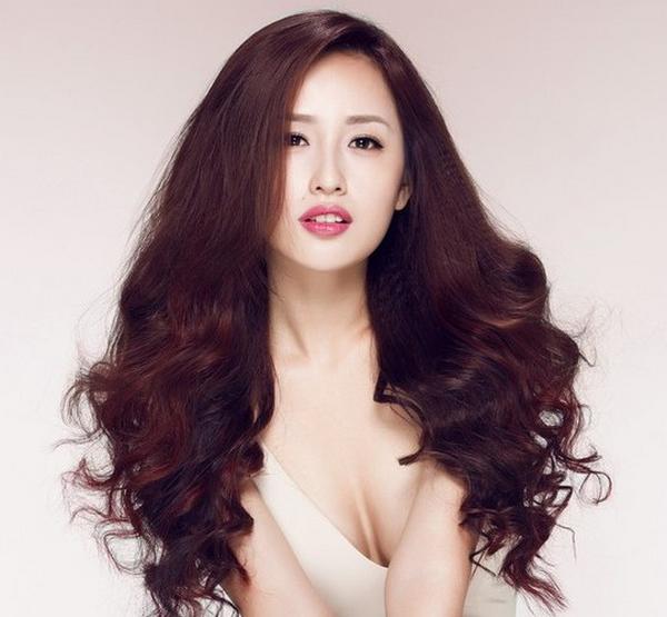 Bảo chưa từng đợi mùa xuân, thế nhưng xuân cũng tới rồi, Mai Phương Thuý phải chăm tóc đi thôi - 4